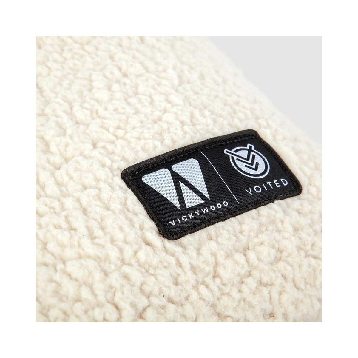 VOITED x VICKYWOOD CLOUDTOUCH® Decke HIGH SEASON